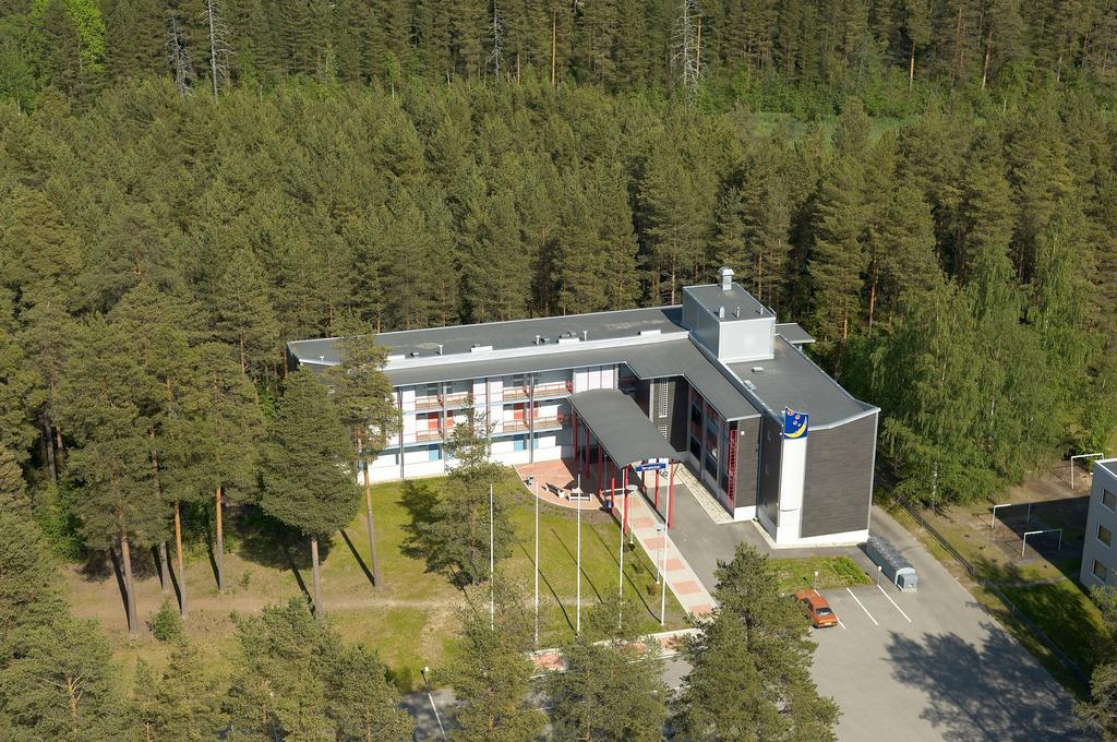 Hotel Uusikuu S:t Michel Exteriör bild