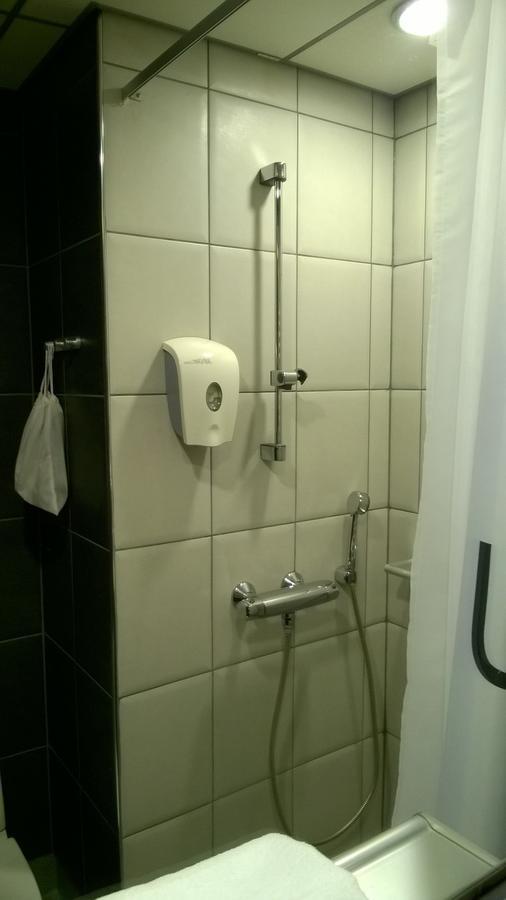 Hotel Uusikuu S:t Michel Exteriör bild