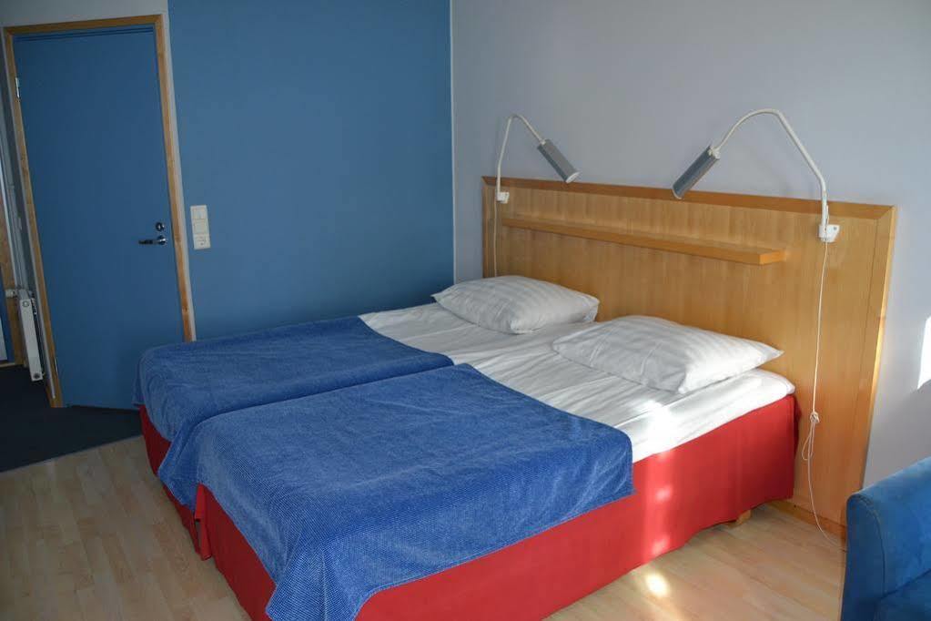 Hotel Uusikuu S:t Michel Exteriör bild